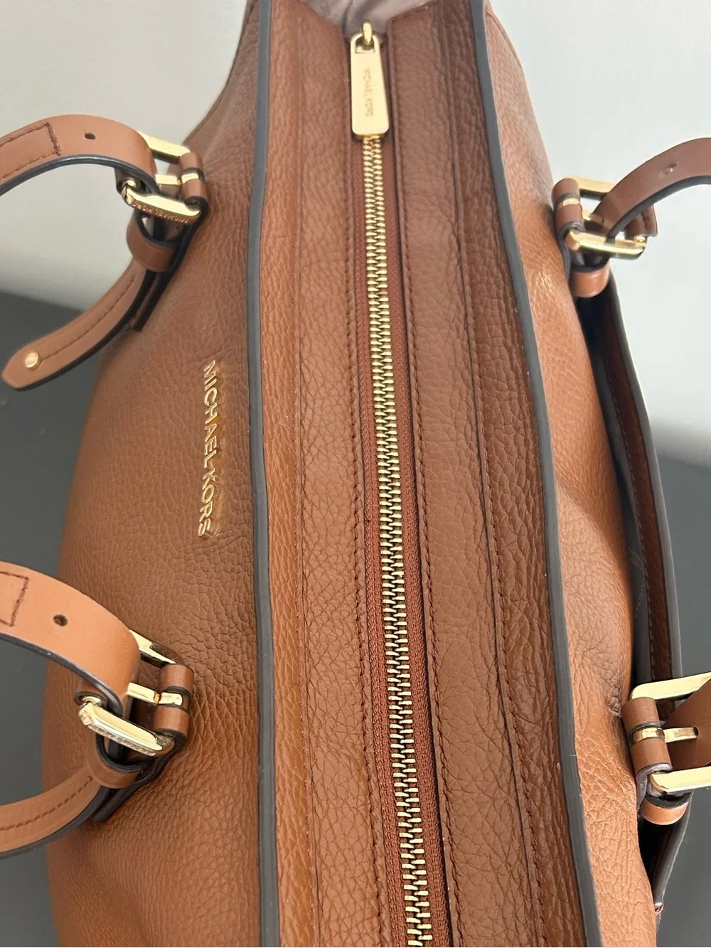 Michael Kors Brown Pebbled Leather Tote Bag Shoulder Purse Zip top